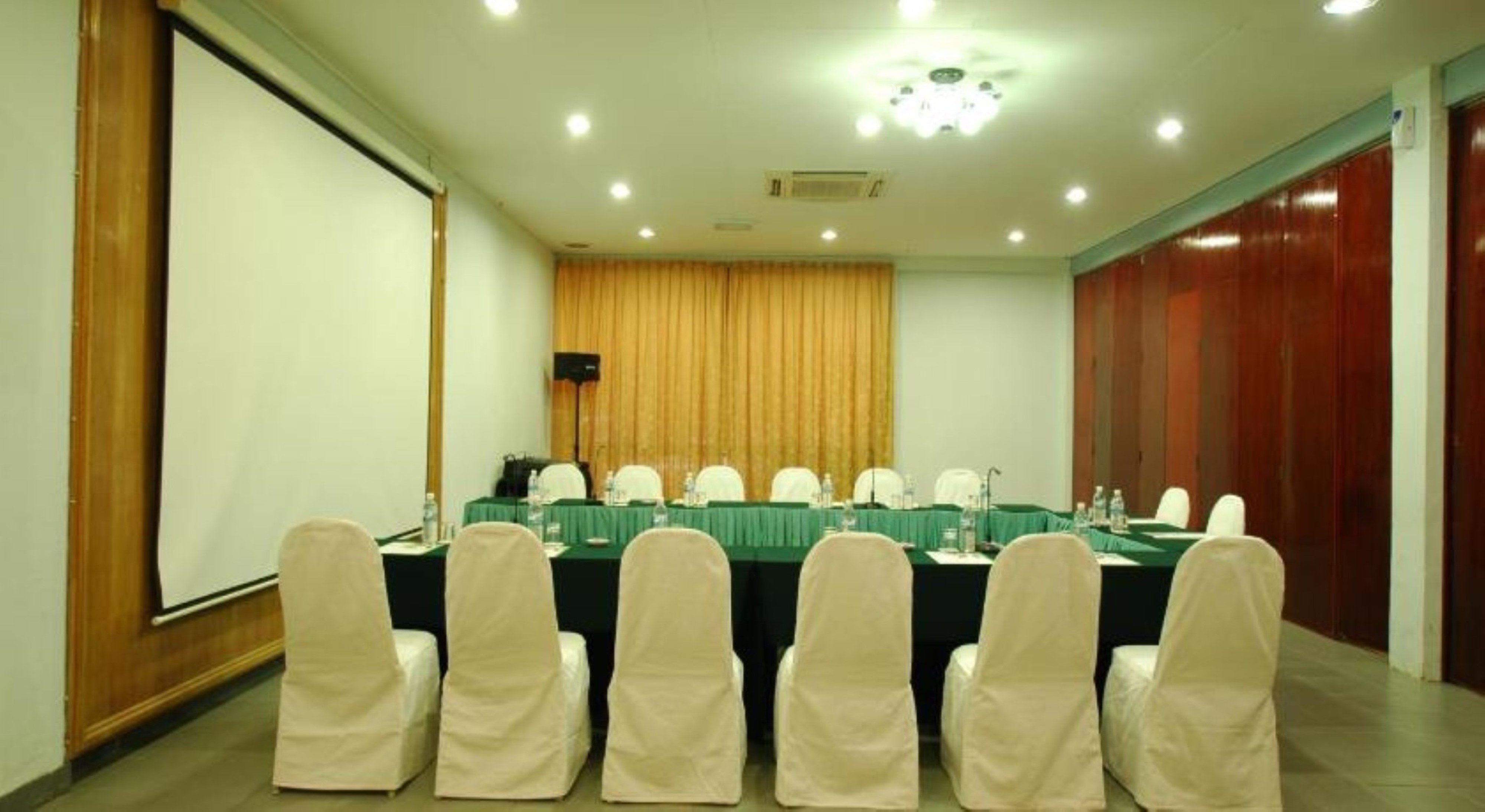 FELDA RESIDENCE SAHABAT, LAHAD DATU 28/39