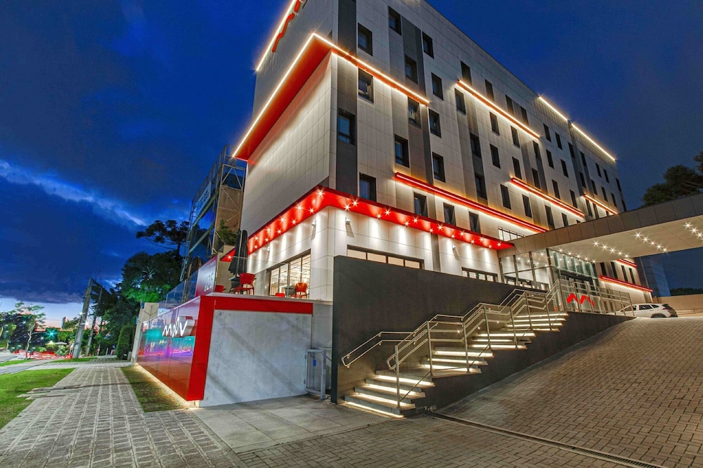 Hotel Moov Curitiba 35/39