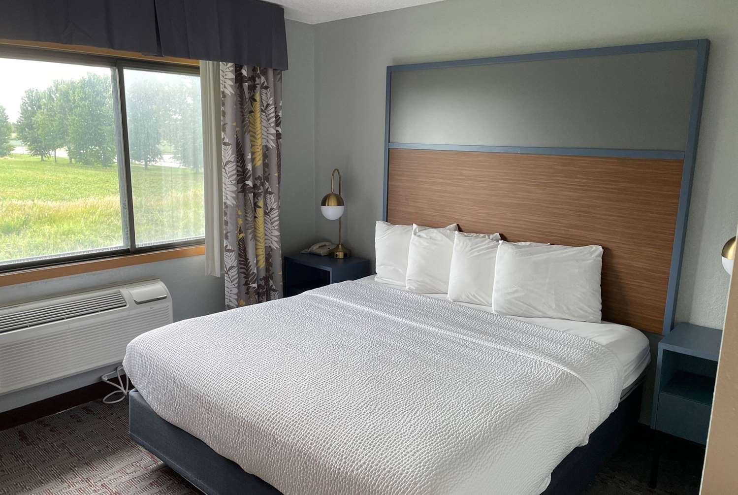 AmericInn by Wyndham Ankeny/Des Moines 15/38