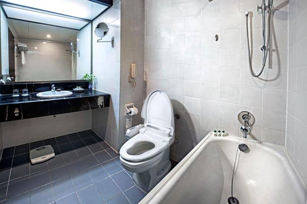 Arawana Regency Park Sukhumvit Ex Aspira Grand Regency Sukhumvit 38/73