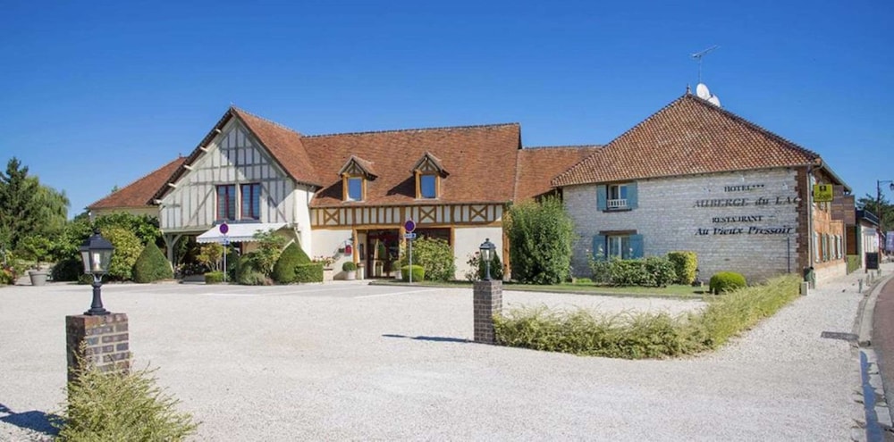 Auberge du Lac, Troyes 49/56