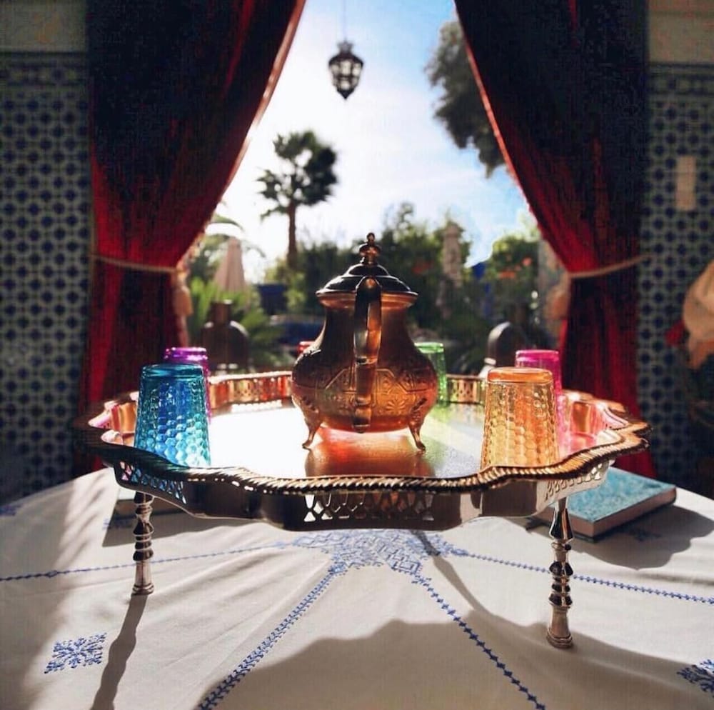 Riad Jean Claude 6/48