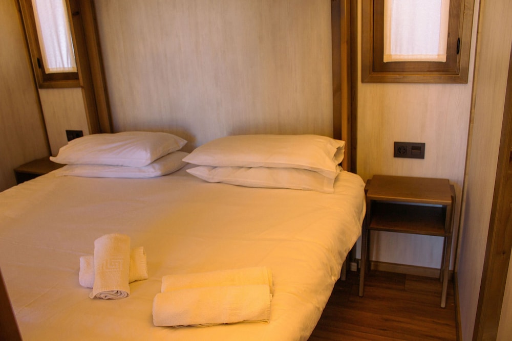Design, Tent, Bunk Bed, Queen Bed