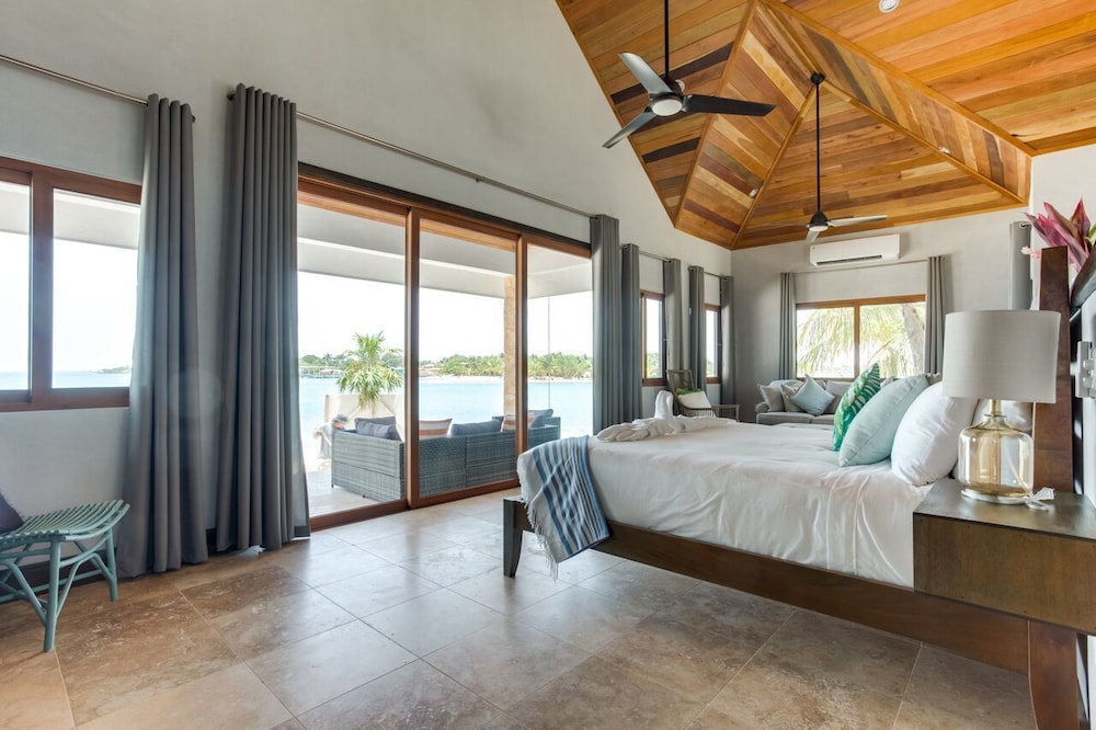 The Enclave- Private Island 10/50