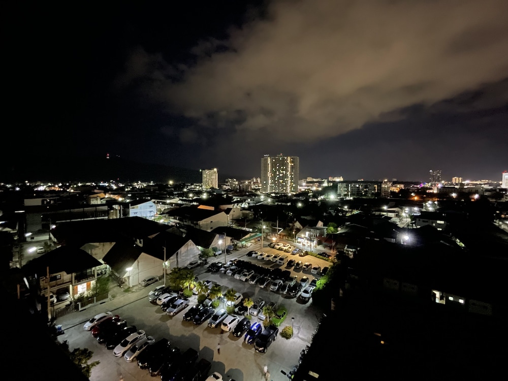 Ton Aoi Grand Hotel 39/46