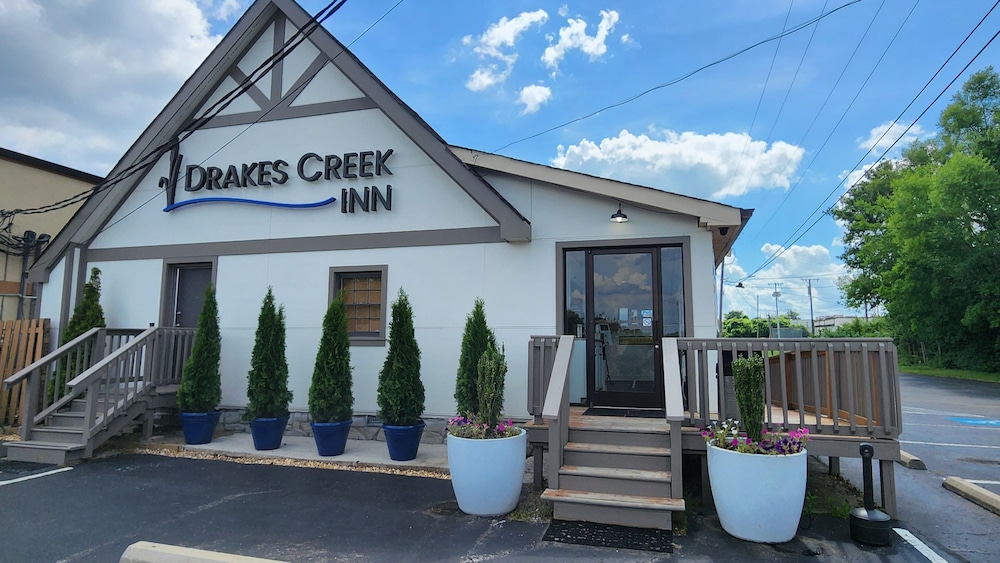 Drakes Creek Inn 9/56