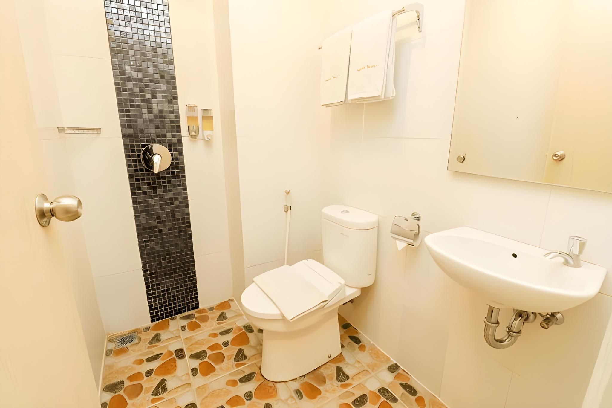 Makassar Beach Inn 40/43