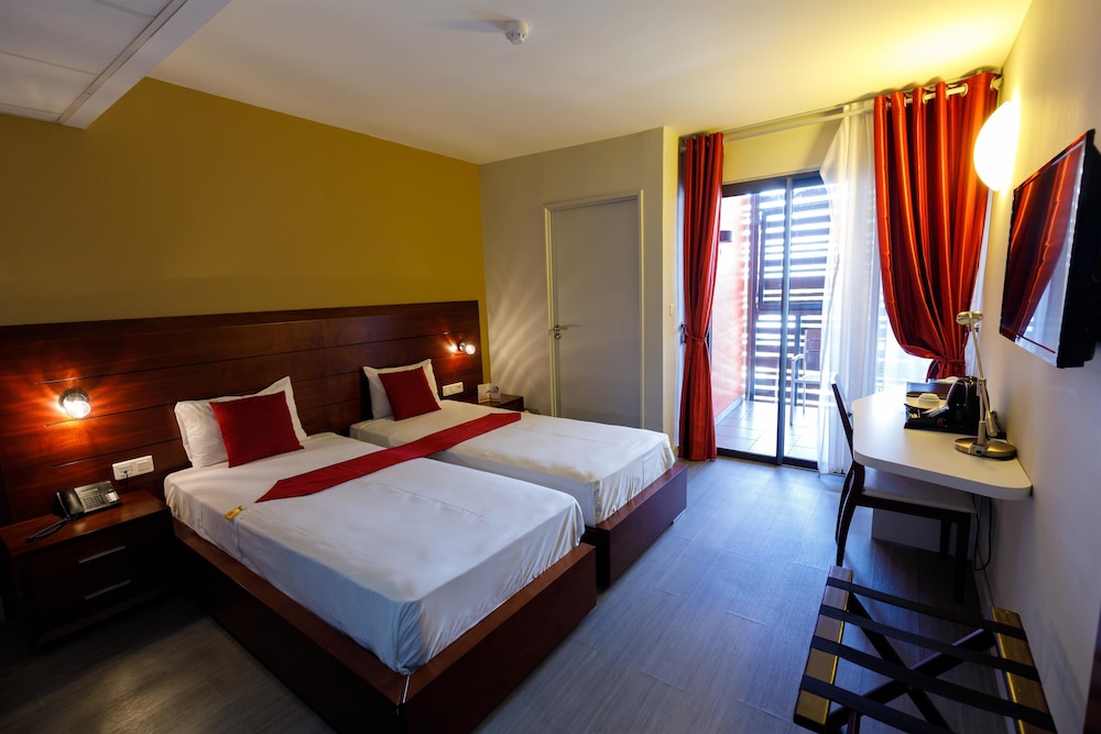 Tulip Inn Sainte Clotilde La Reunion 22/66