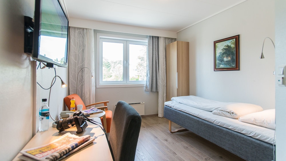 Almaas Hotell Stord AS 9/42