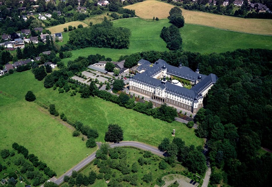 Kardinal Schulte Haus 17/23