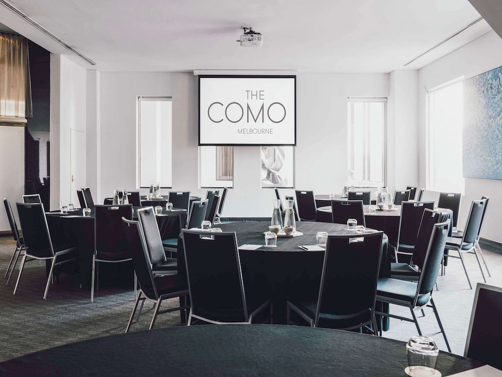 The Como Melbourne 63/74