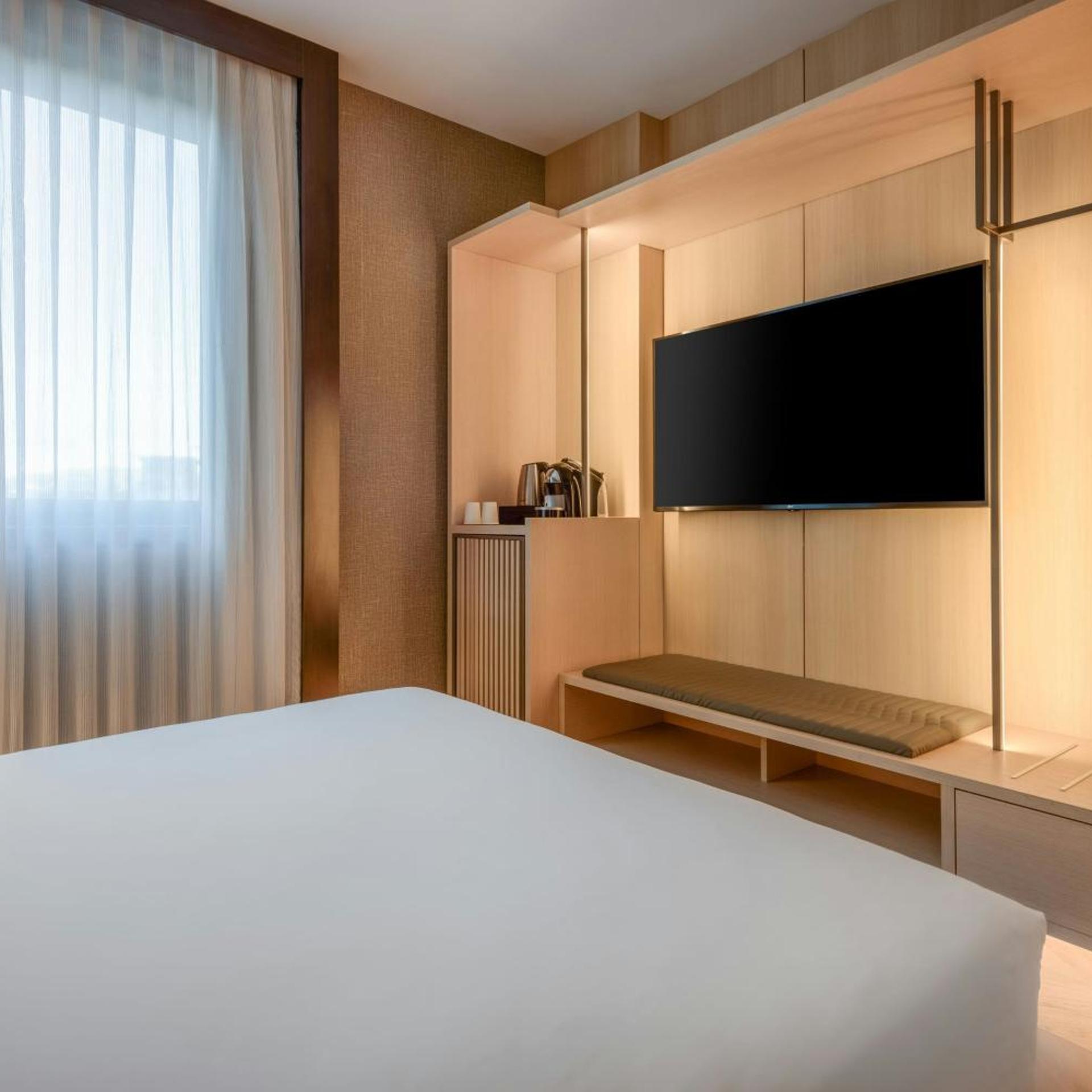 غرفة قياسية بسرير كينج، Ac Hotel Firenze By Marriott 6/11