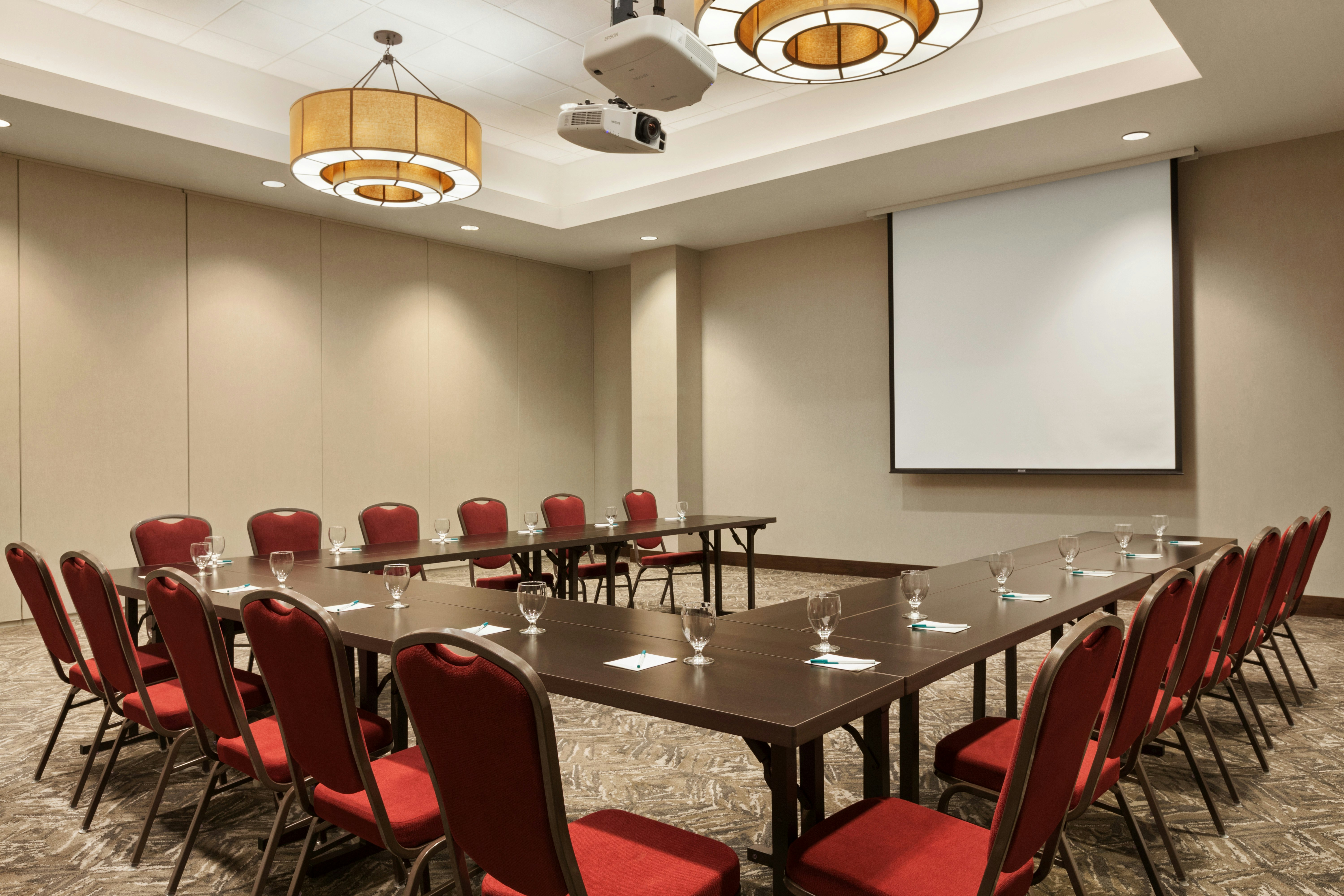 HOMEWOOD SUITES BY HILTON CHARLOTTE SOUTHPARK 16/24
