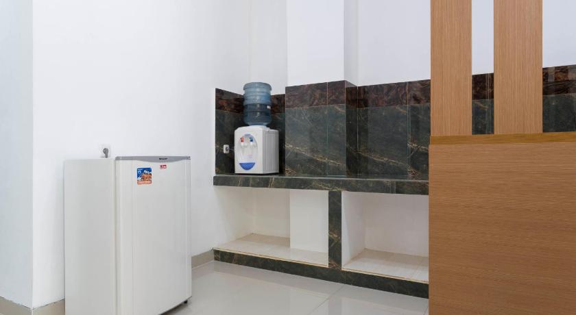 Reddoorz Plus Boulevard Residence Bsd 3/29
