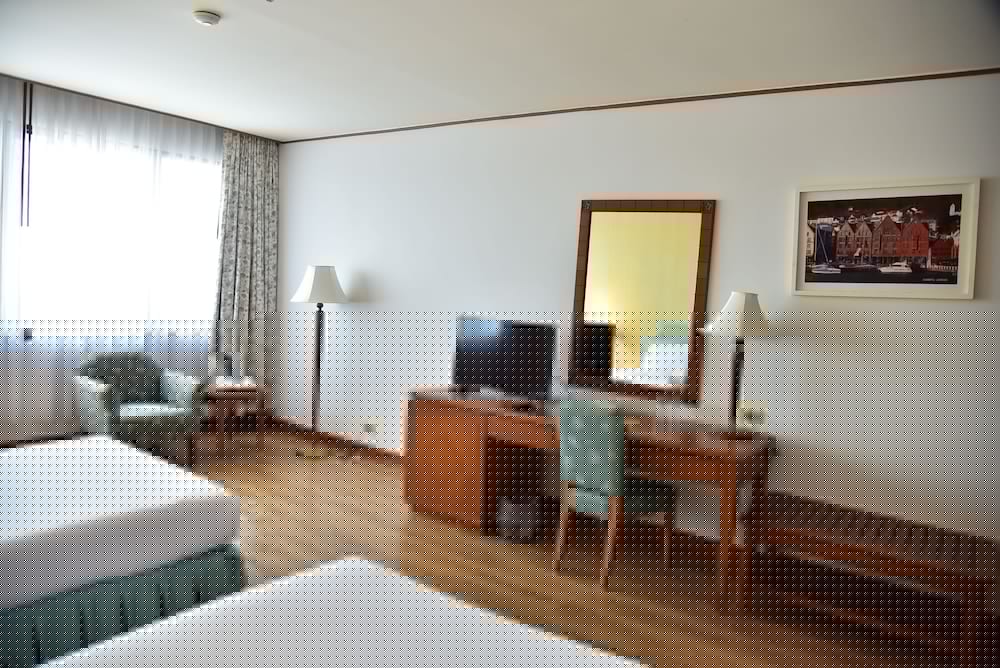 Thumrin Thana Hotel 36/71