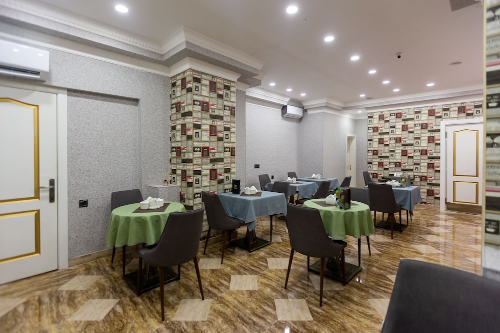 Baku City Hotel 38/50