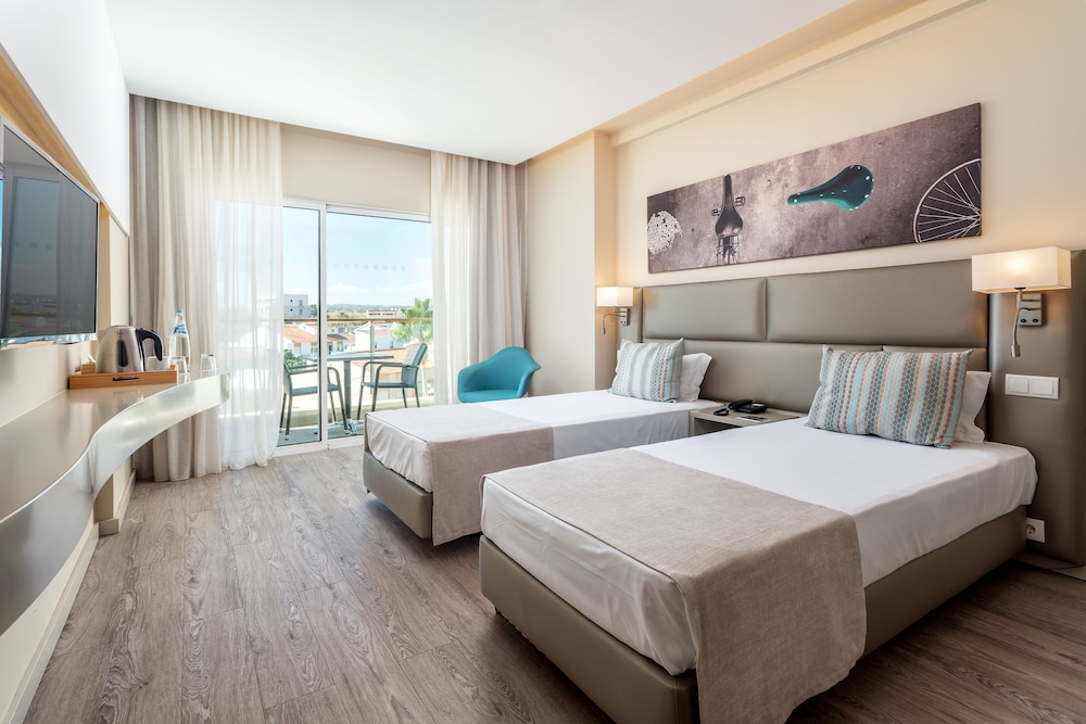 AP Maria Nova Lounge - Adults Only 26/70