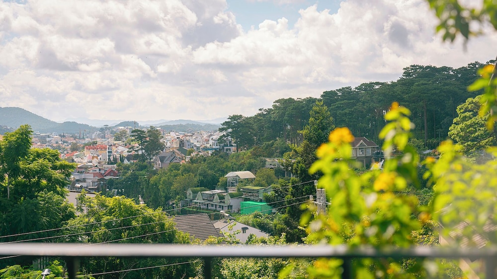 Duy Long Hotel 44/50