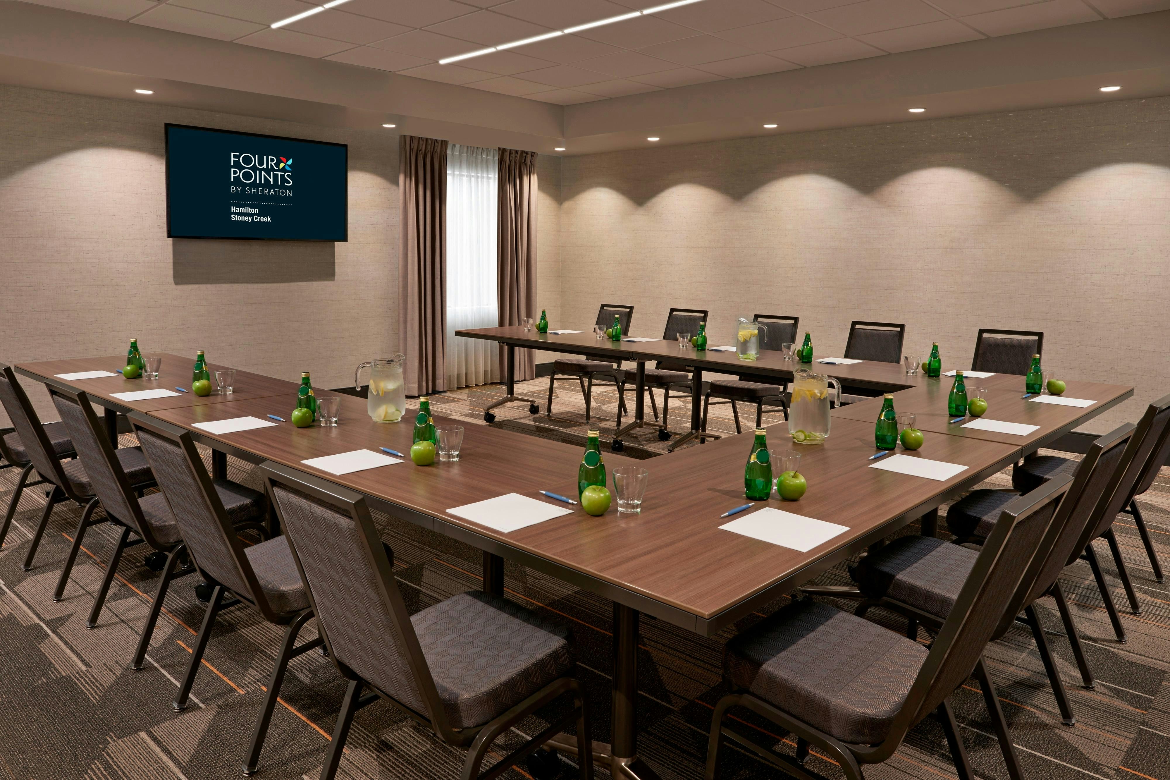 Four Points By Sheraton Hamilton Stoney Creek 29/33