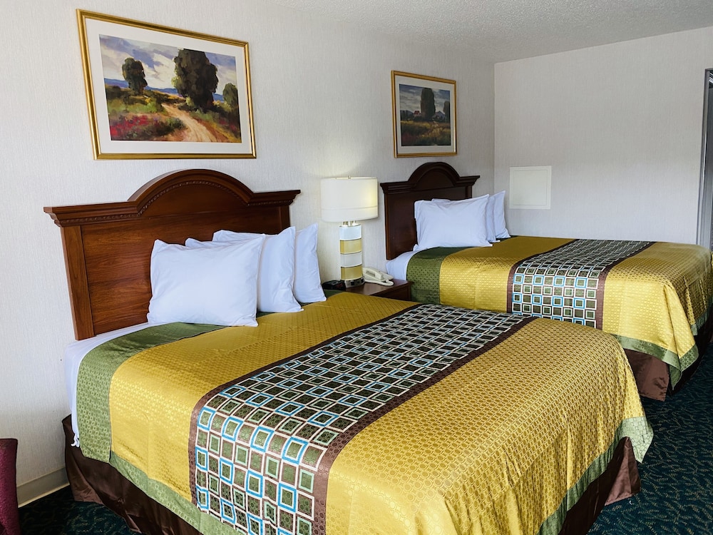 Harrisonville Inn & Suites 10/29