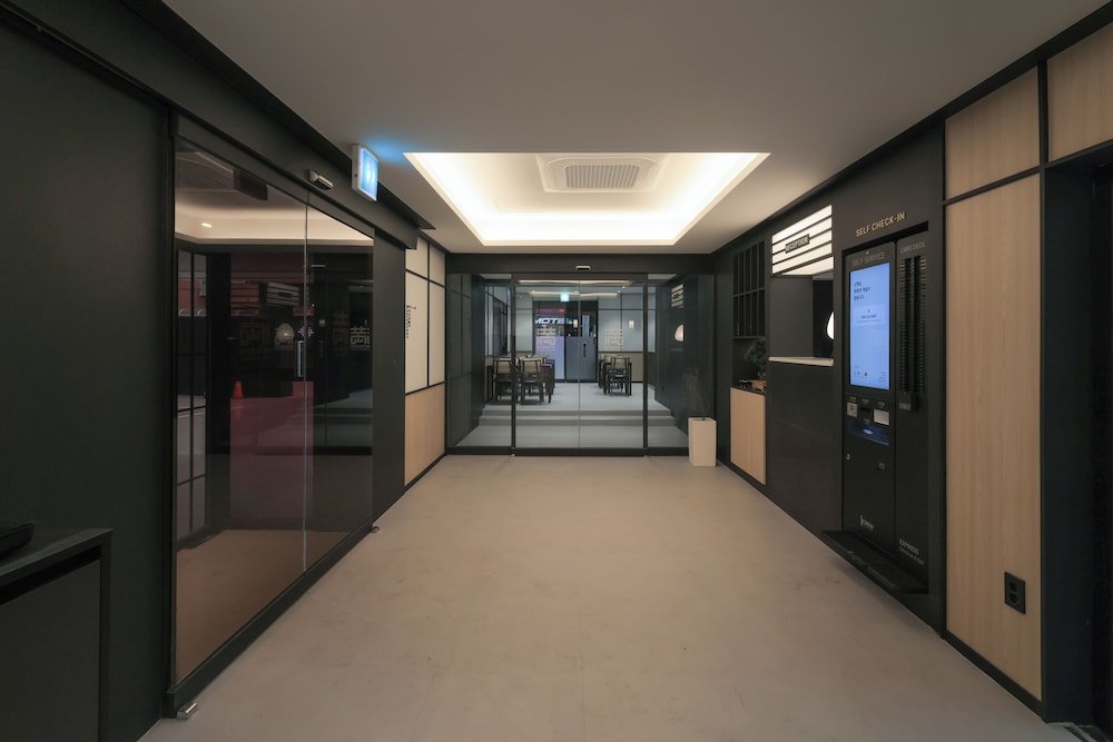 Ehotel Gumi 3/53