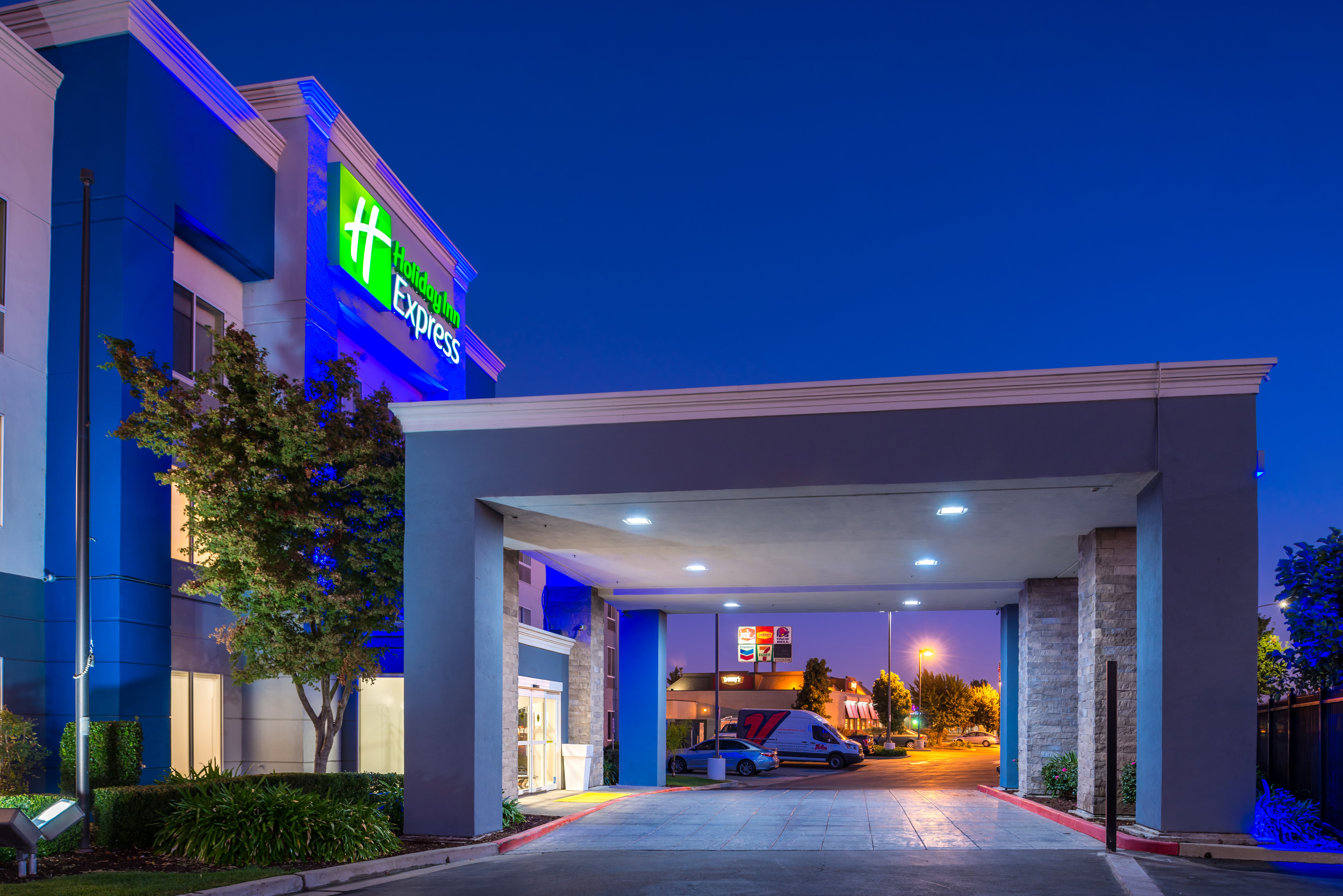 Holiday Inn Express Stockton Southeast 2/61