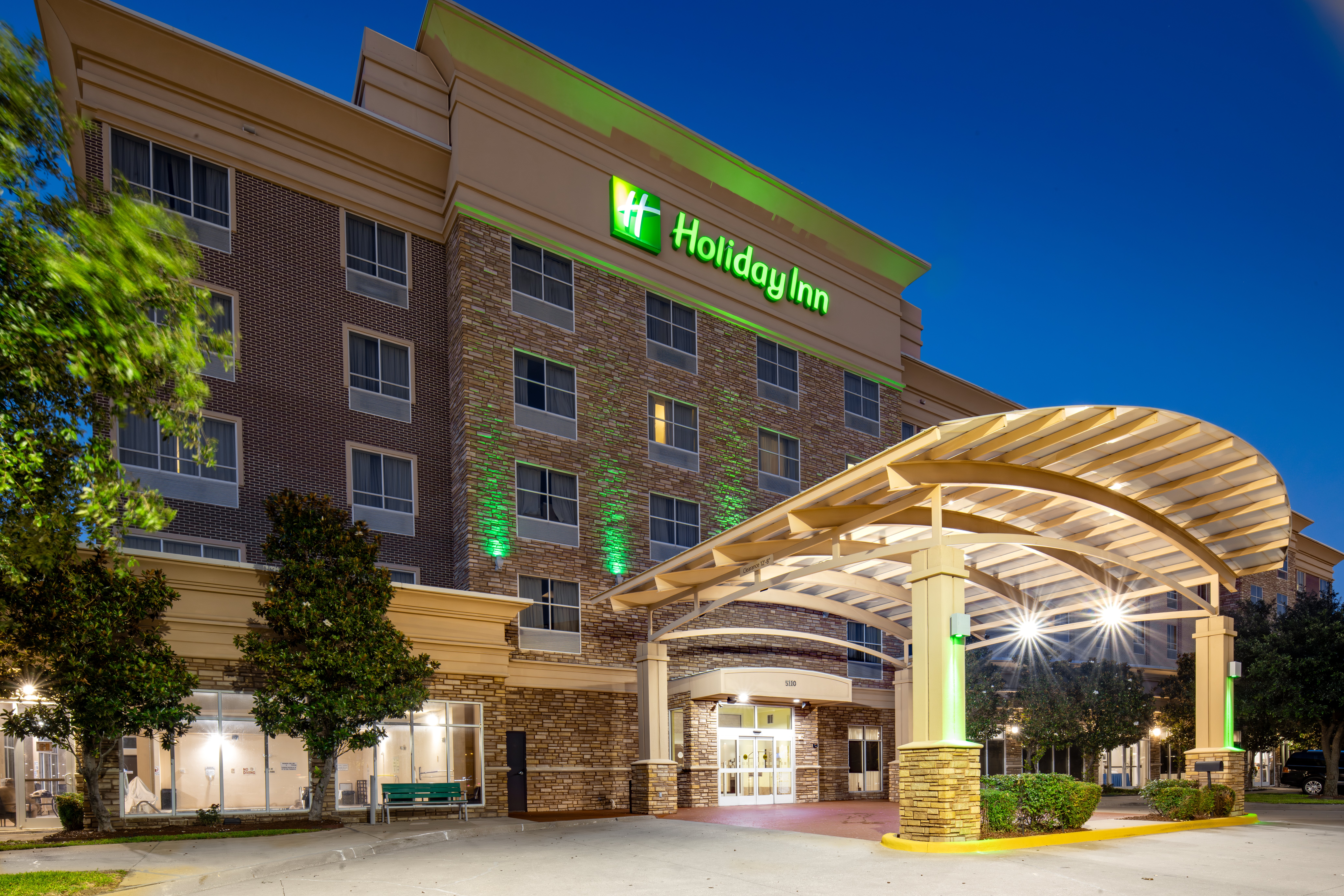 Holiday Inn Garland 67/73
