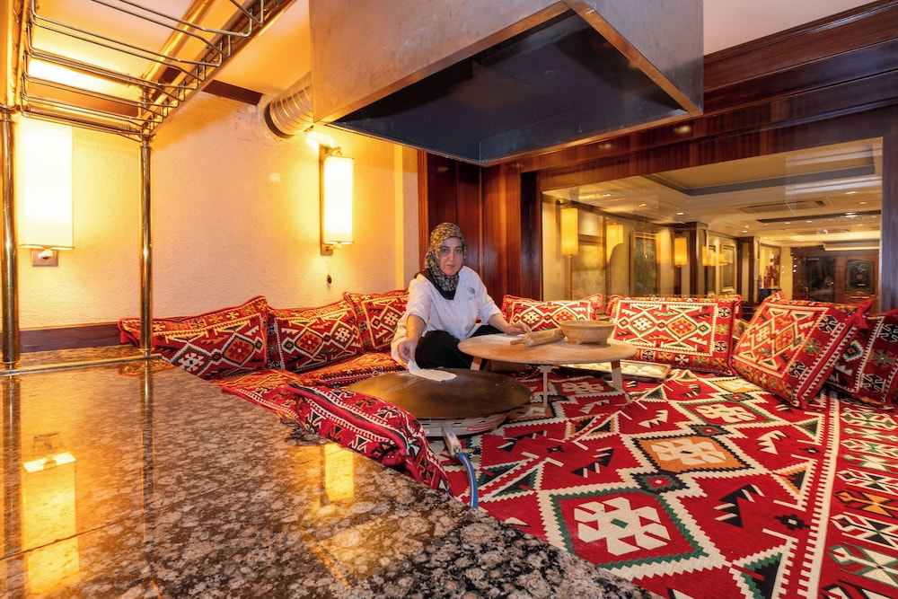 Pera Rose Hotel 49/78