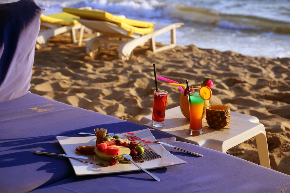 Risus Beach Resort Hotel Kusadasi 32/50