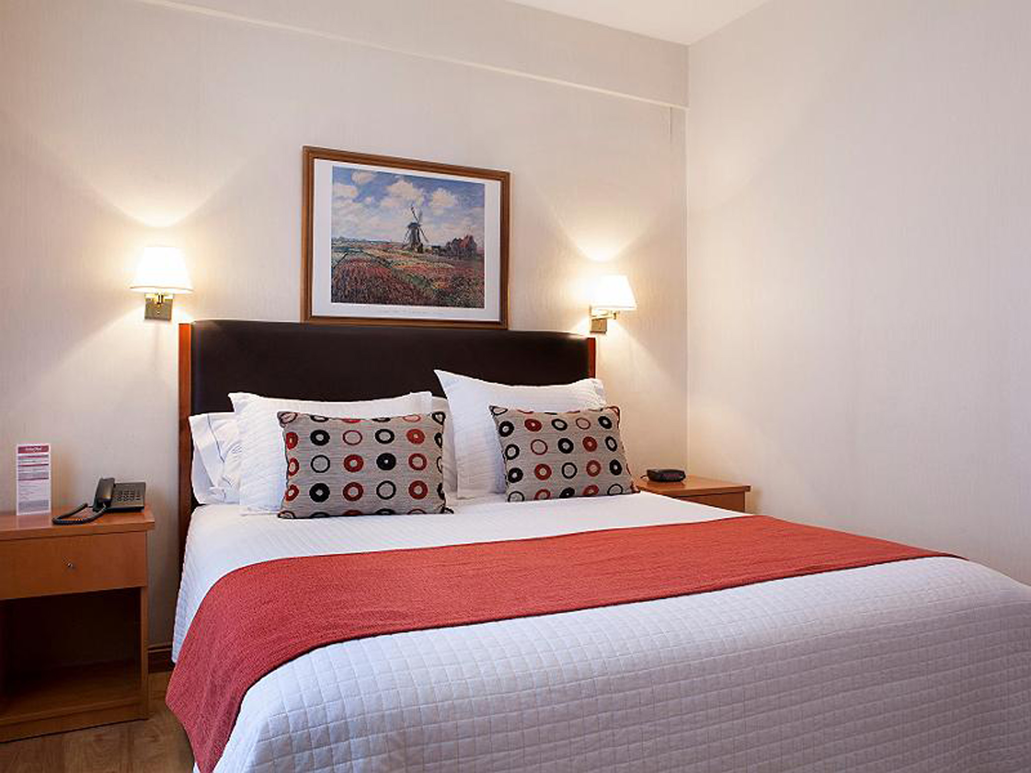Room at Cesar Palace Guesthouse, ROME