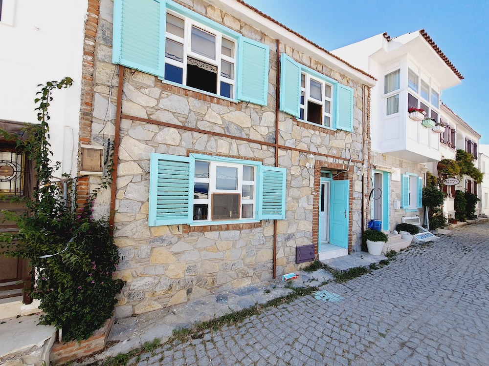 Bozcaada Denizyildizi Otel 35/44