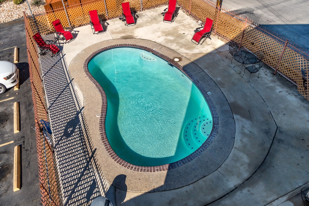 Econo Lodge San Antonio Near SeaWorld - Medical Center 26/40