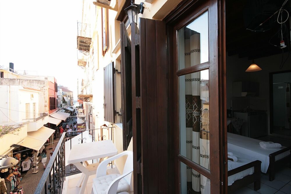 Chania Rooms 46/48