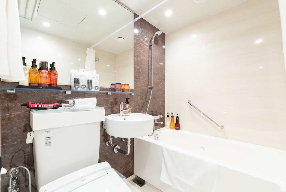 Hiyori Hotel Osaka Namba Station 64/66