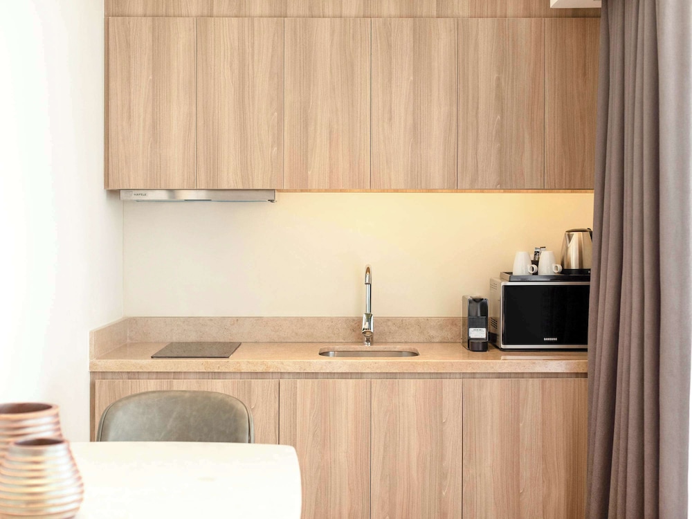 Novotel Suites Manila At Acqua 5/52