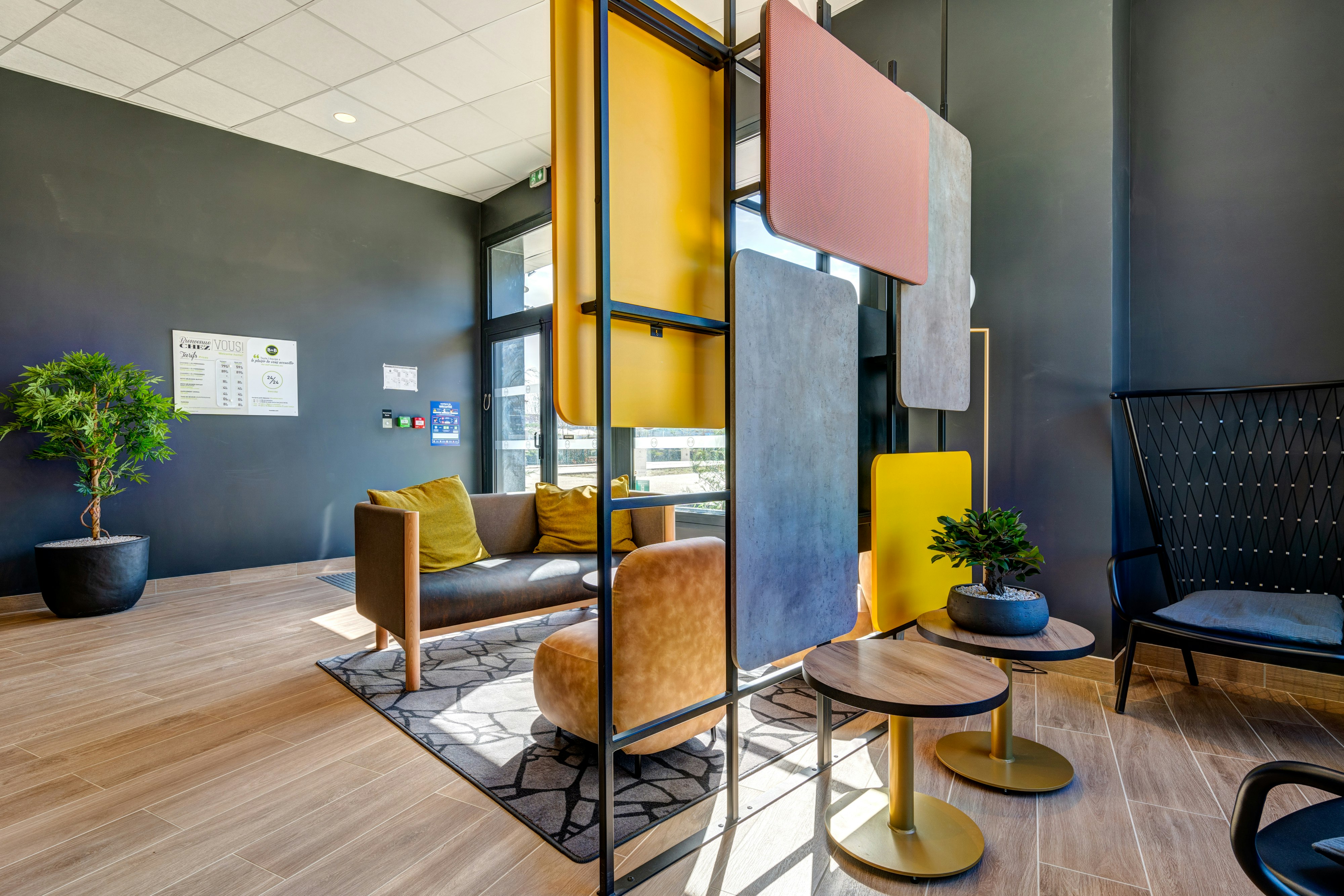 B&B HOTEL Bois d Arcy Saint Quentin en Yvelines 35/46