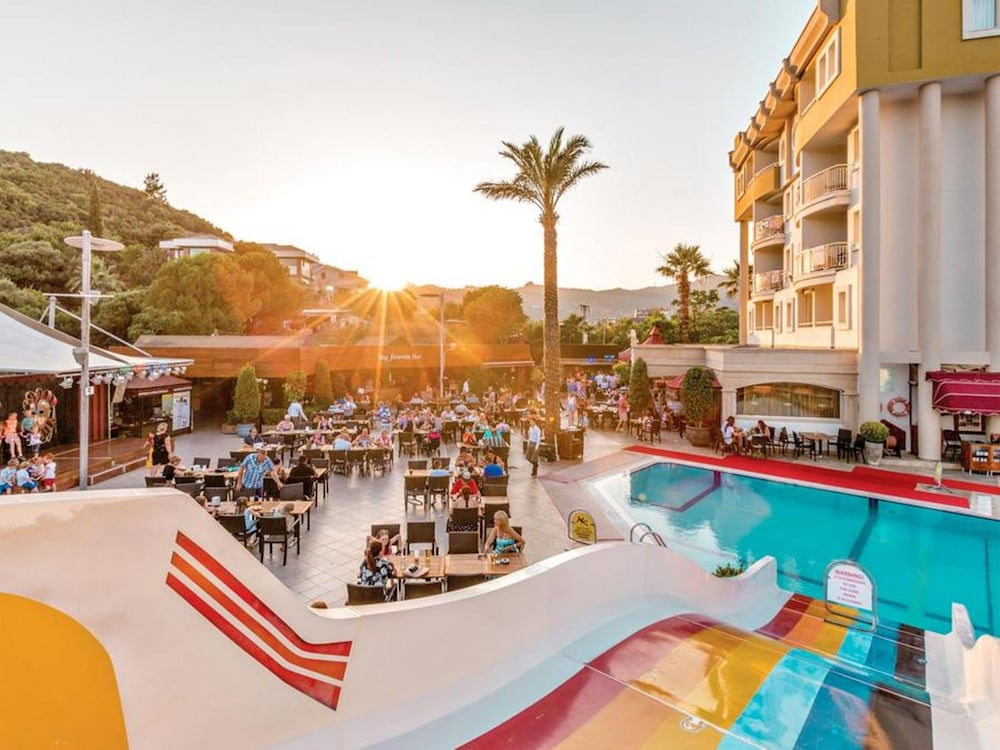 Grand Cettia in MARMARIS