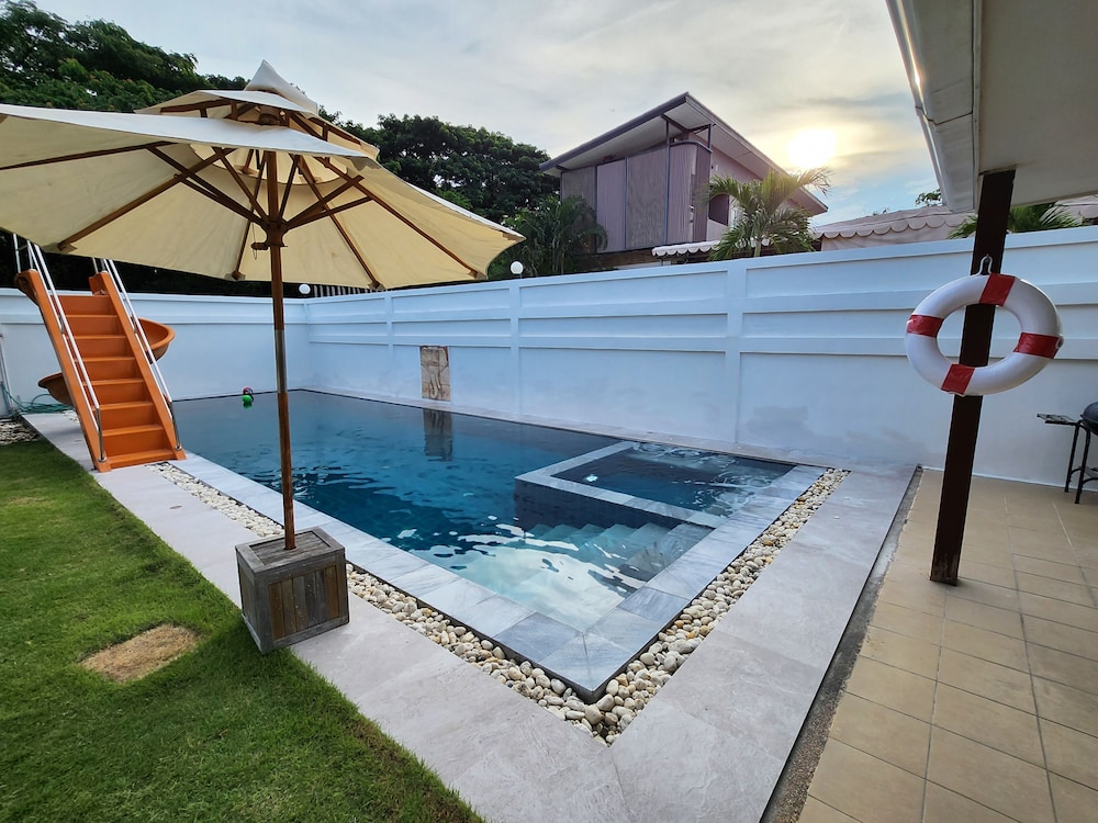 Thiva Pool Villa Hua Hin 51/68