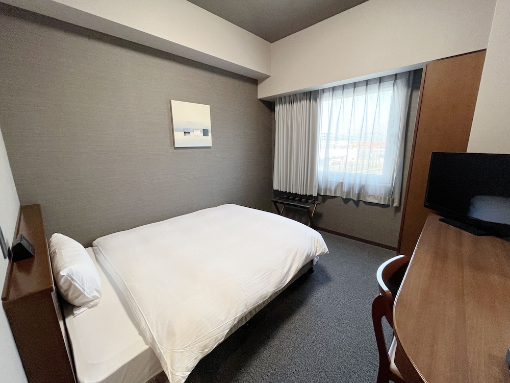 Hotel Route Inn SakaideKita Inter 21/62