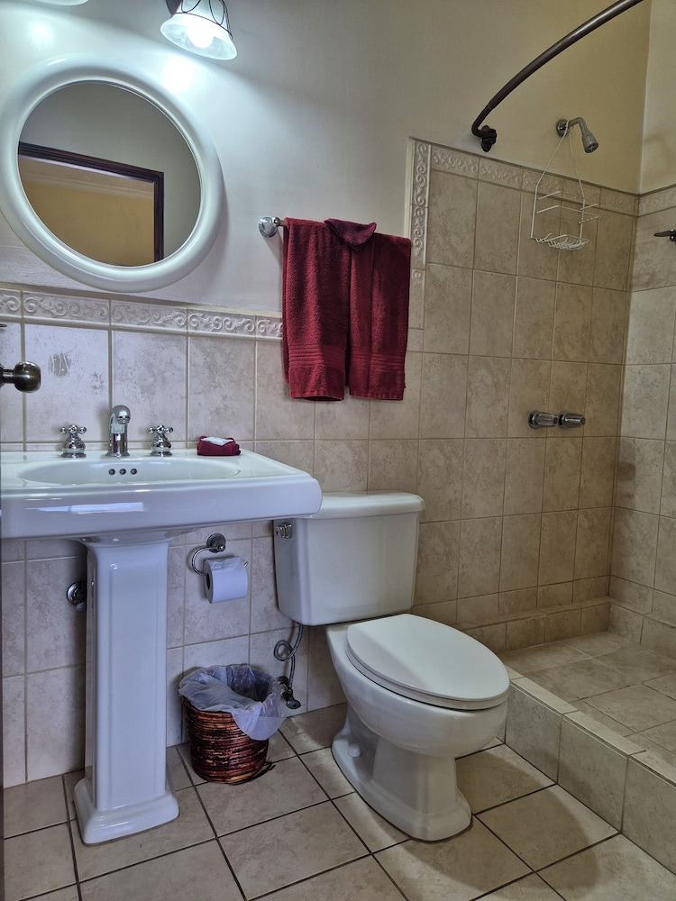 Hotel Casa Santo Tomas 58/58
