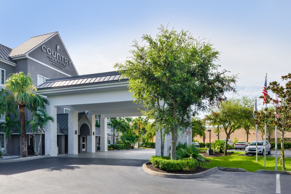 Hotel Flamingo Inn & Suites Vero Beach I-95 4/54