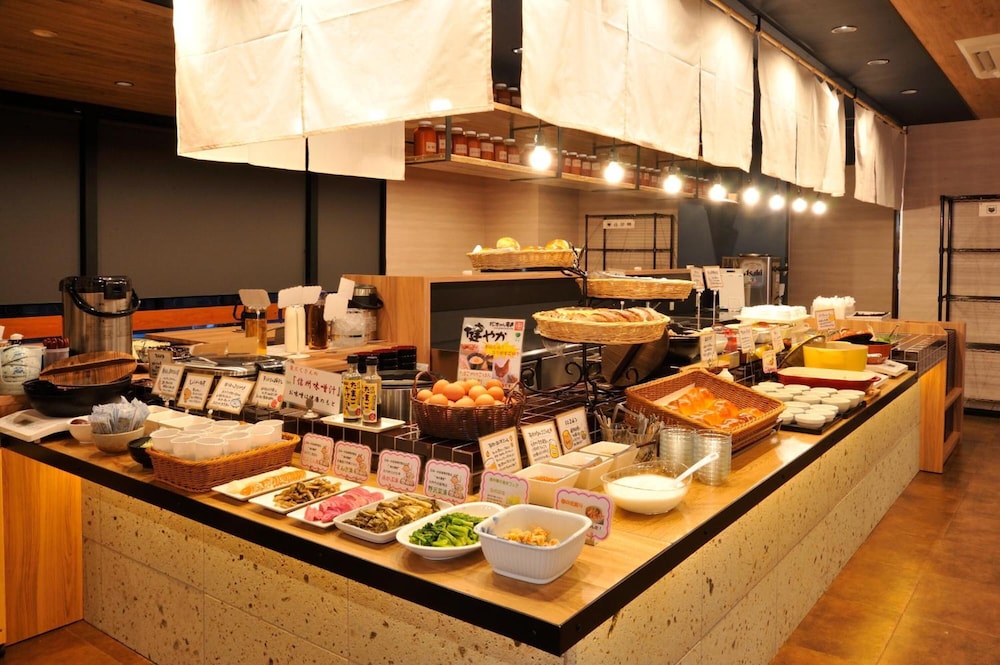 Matsumoto Tourist Hotel 46/54