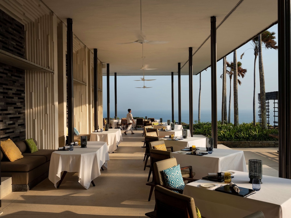 Alila Villas Uluwatu 56/71