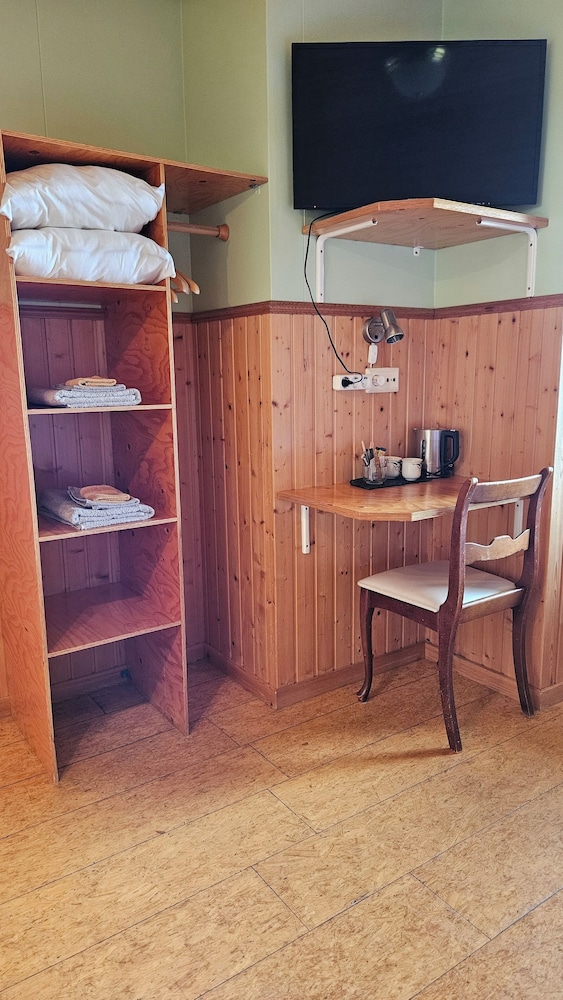 Arnanes Country Hotel 55/62