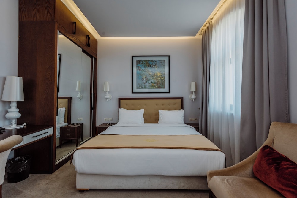 Golden Palace Batumi Hotel & Casino 9/50
