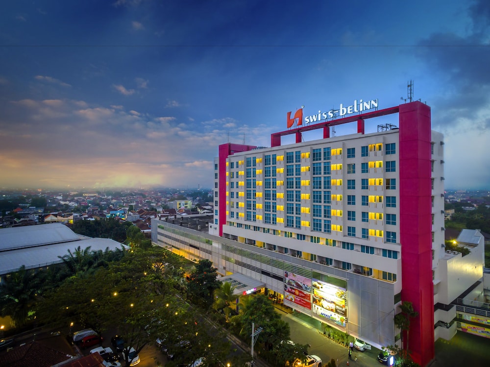 Swiss-Belinn Malang 5/74