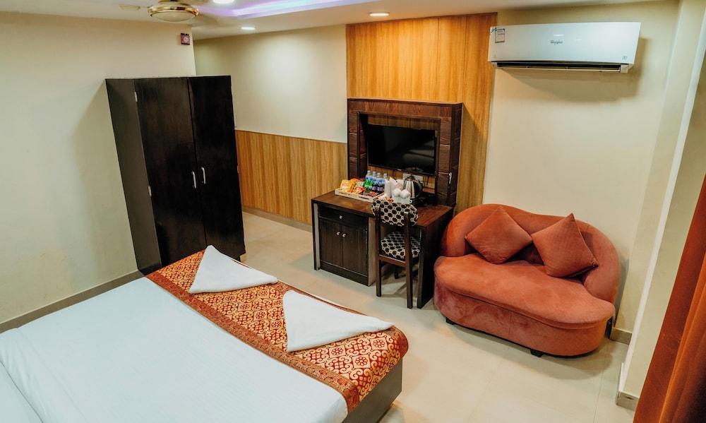 Hotel Sahu 37/49