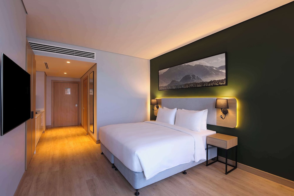 Radisson Hotel & Residence Riyadh Olaya 24/65