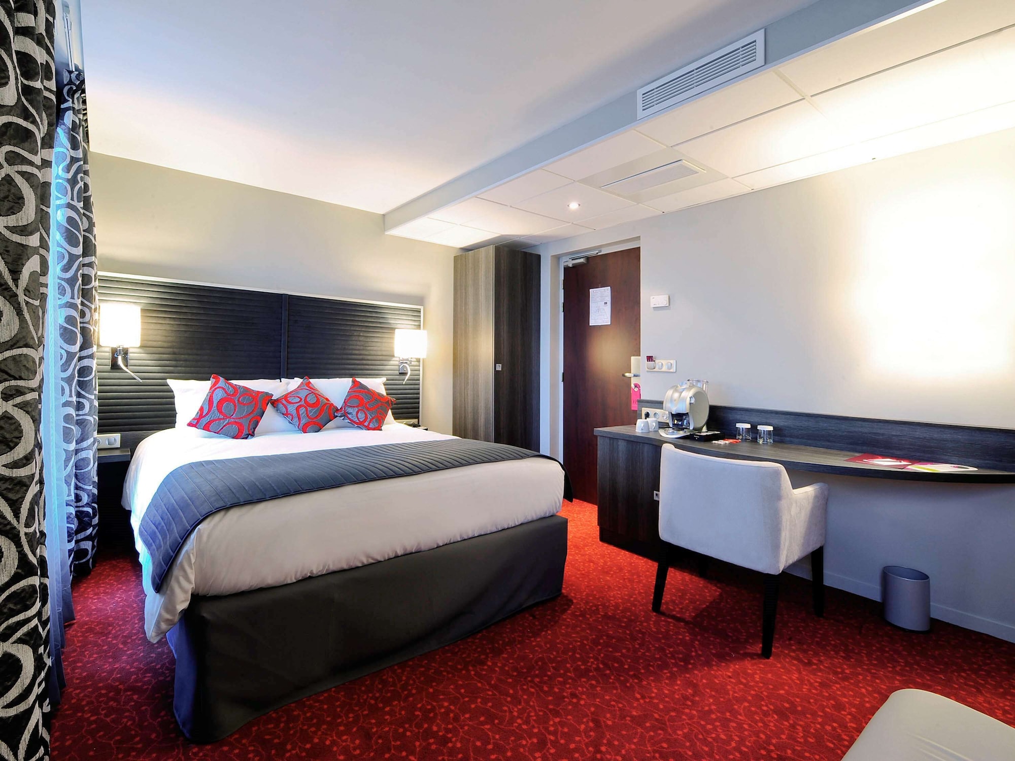 CLASSIC, DOUBLE BED