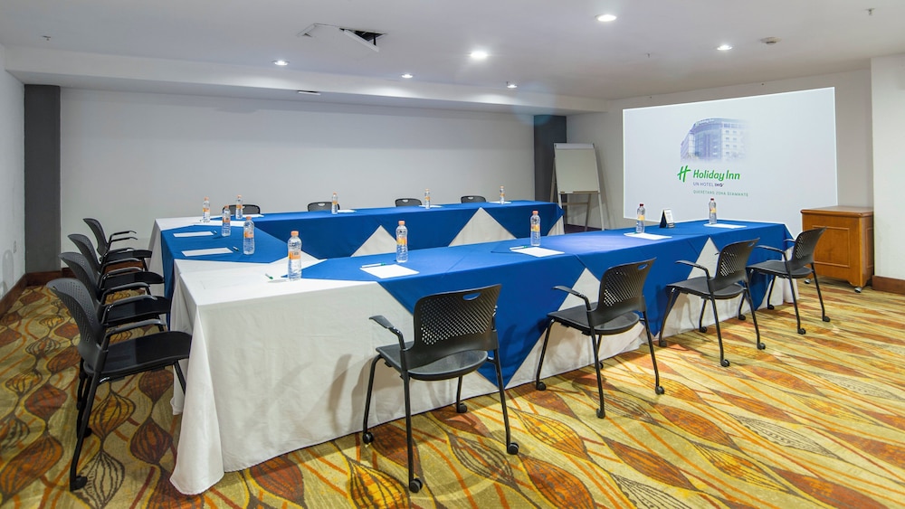 Holiday Inn Queretaro Zona Diamante 37/50